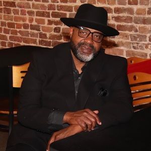 Meet your Posher, Charles